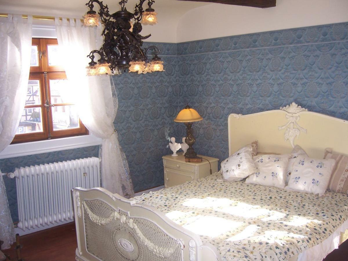 Roter Loewe Bed & Breakfast Heiligkreuzsteinach Exterior foto
